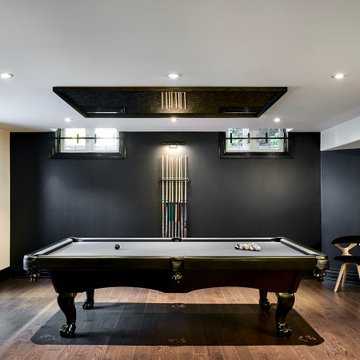 WINE & RECREATION ROOM