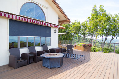 Beach style exterior home photo in San Francisco