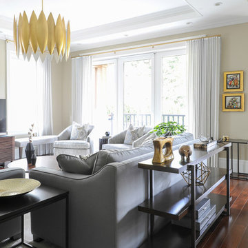 West Side Family Room & Dinette