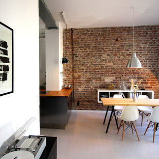 ケルンのインダストリアルスタイルのLDKの画像 (淡色無垢フローリング)