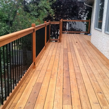 Beautiful Raised Deck