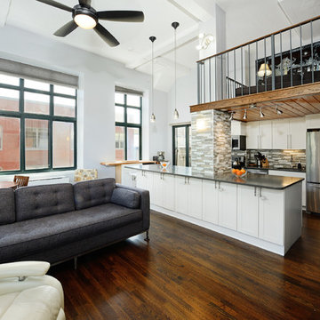 Stunning JC Loft on 10th