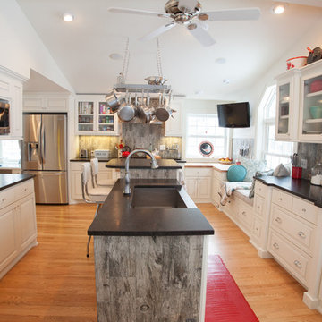 Lake Side Home in Detroit Lakes