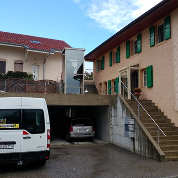 Ascensore domestico per esterno Suite a Gimel, Svizzera