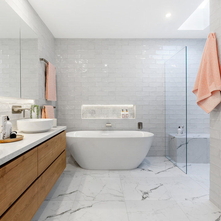 75 Beautiful Contemporary Bathroom Ideas & Designs - February 2023 ...
