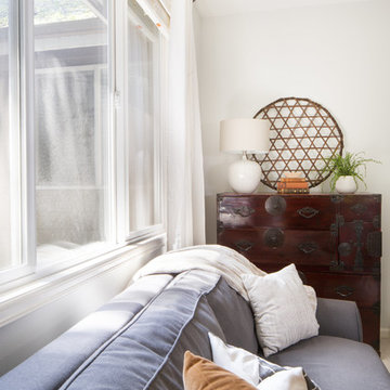 Modern with a Twist Guest/Bonus Room