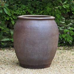 Lu Kieu Planter - Outdoor Decor