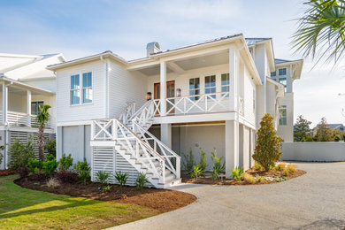 Coastal exterior home idea in Charleston