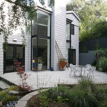 Exterior paint cool