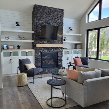 Thompson Custom Lake Home