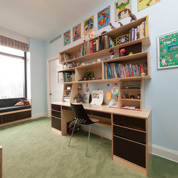 Upper East Side; A spacious room for a young adult