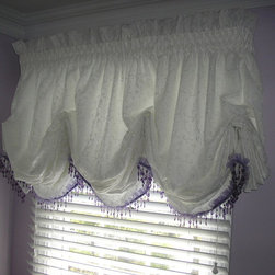 Purple & White - Kids Decor