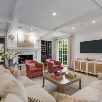 Elegant Open-Concept Living Room with Soft Neutrals and Vibrant Accents