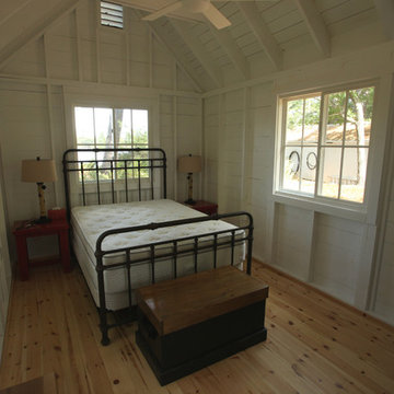 Retaining Original Charm-Bunkie Rebuild on Stoney Lake