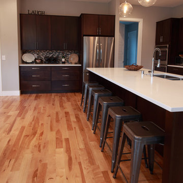 Maple Contemporary Kitchen