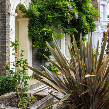 https://earthdesigns.co.uk/portfolio/front-garden-design-east-london/
