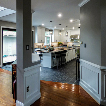 Hallway with Breakfast Bar Partition