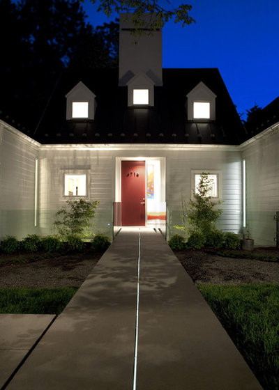 Современная классика Фасад дома by Anthony Wilder Design/Build, Inc.