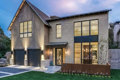 Cottage exterior home photo in Dallas