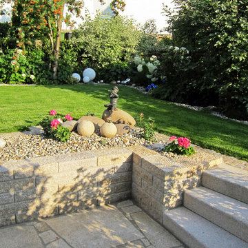 Eine Gartenanlage mit viel Liebe zum Detail.