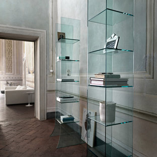 Inspiration för mellanstora moderna separata vardagsrum, med ett finrum, grå väggar, klinkergolv i terrakotta och rött golv