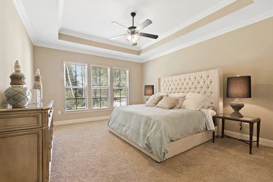 Bedroom - bedroom idea in New Orleans