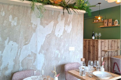 Idées déco pour une salle à manger moderne.