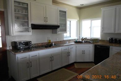 Kitchen - kitchen idea in Other