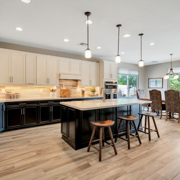Two toned Kitchen in Chandler