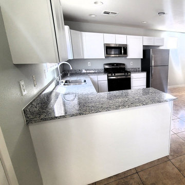 Rent-Ready Kitchen with Granite Peninsula