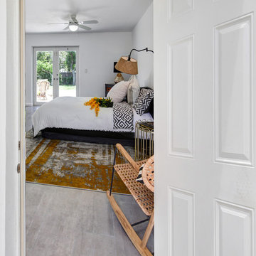 "By the Beach" Private Guest Suite with a Caribbean Influence