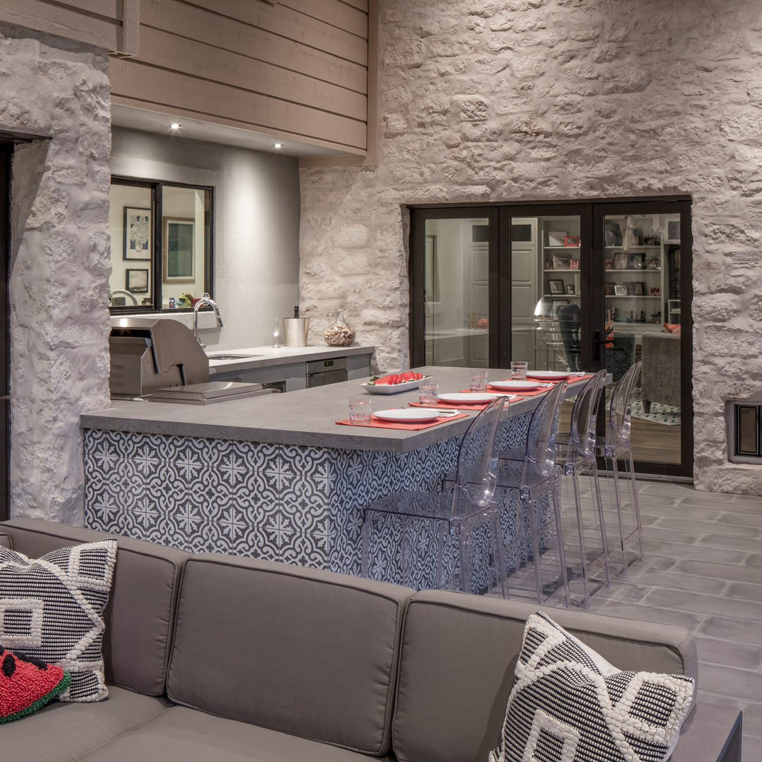 Outdoor Kitchen Grill