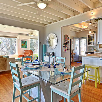 Dining Room! Charming Potomac River Beach Cottage - Newburg, MD