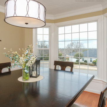 New Bay Window in Welcoming Dining Room - Renewal by Andersen Georgia