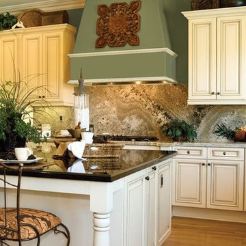 Classic Off White Kitchen with Bronze Glazing.