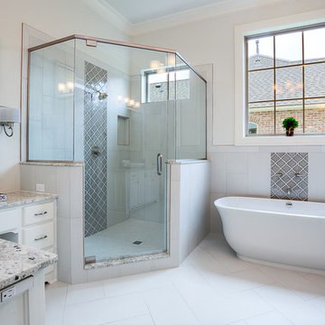 Carriagewood Estates Custom Louisiana Transitional Home - Baton Rouge