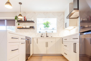 Inspiration for a contemporary kitchen remodel in San Francisco