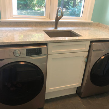 Laundry/bathroom