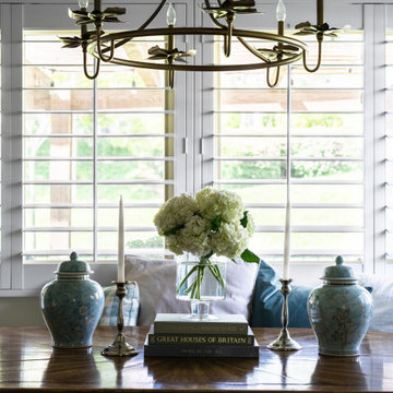 Lakefront Living Room - San Marcos