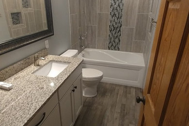 Inspiration for a modern bathroom remodel in Minneapolis