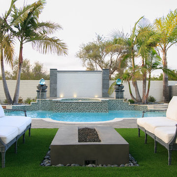 Santaluz - Posh Salt and Peppered Patio with Pool