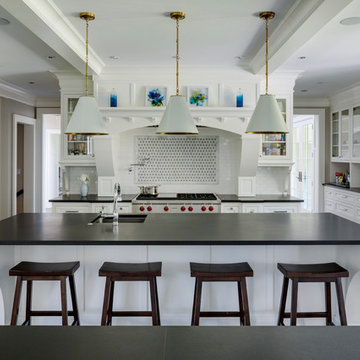 Expansive Shingle Style
