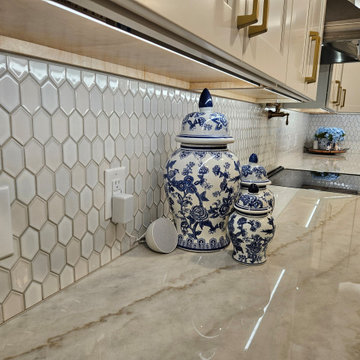 Beautiful Transitional Kitchen Remodel With Two-Tone Cabinets
