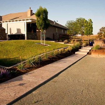 Backyard Enteraining Space