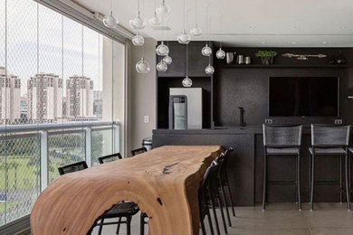 Inspiration for a modern dining room remodel in Nashville
