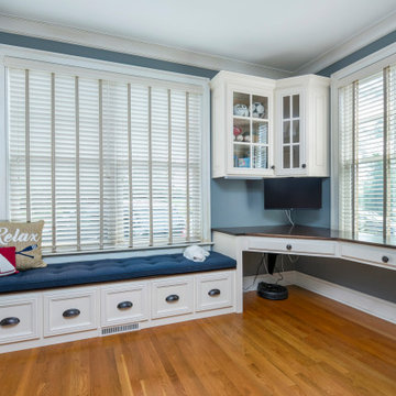 Short Home Office