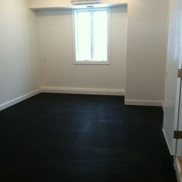 Modern exercise room and bath