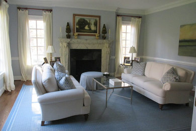 Example of a classic living room design in DC Metro