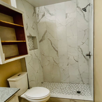 New Stand-up Shower - San Marcos