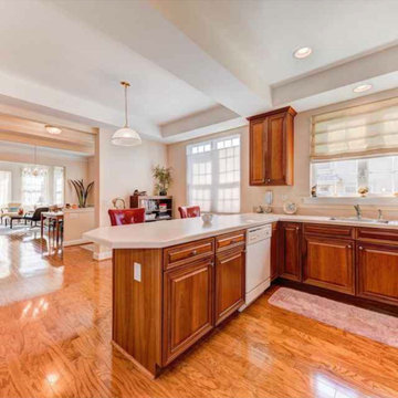 decluttering & staging